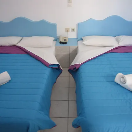 Studios Apartments Perivolos 3* بيريفولّوس