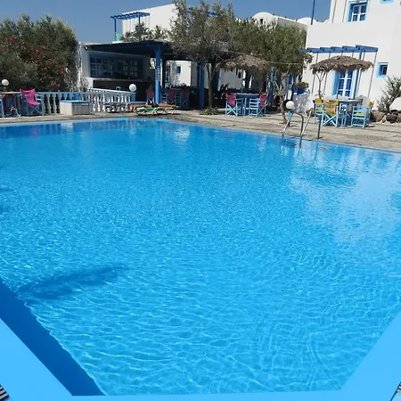 Studios Apartments Perivolos 3* Perivolos (Santorini)